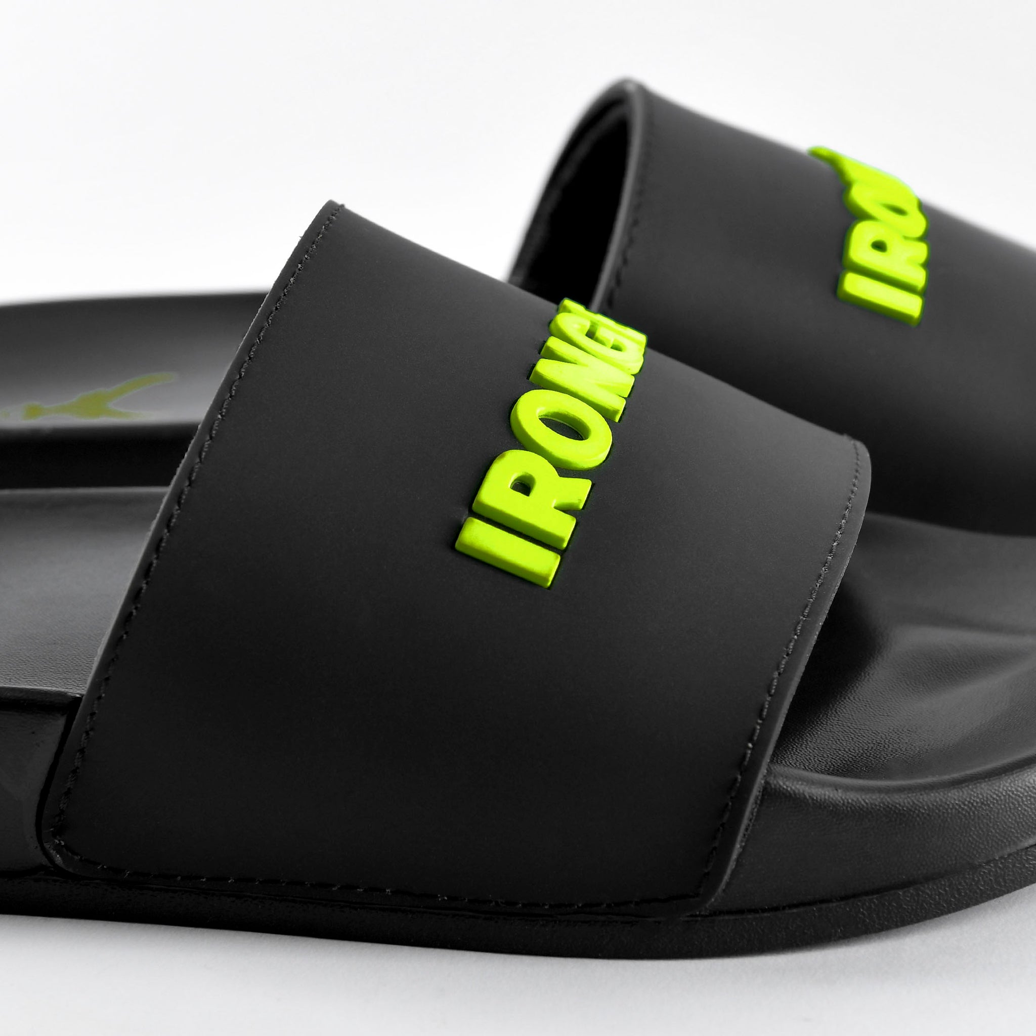 Unisex Signature Slides Schwarz/Neon
