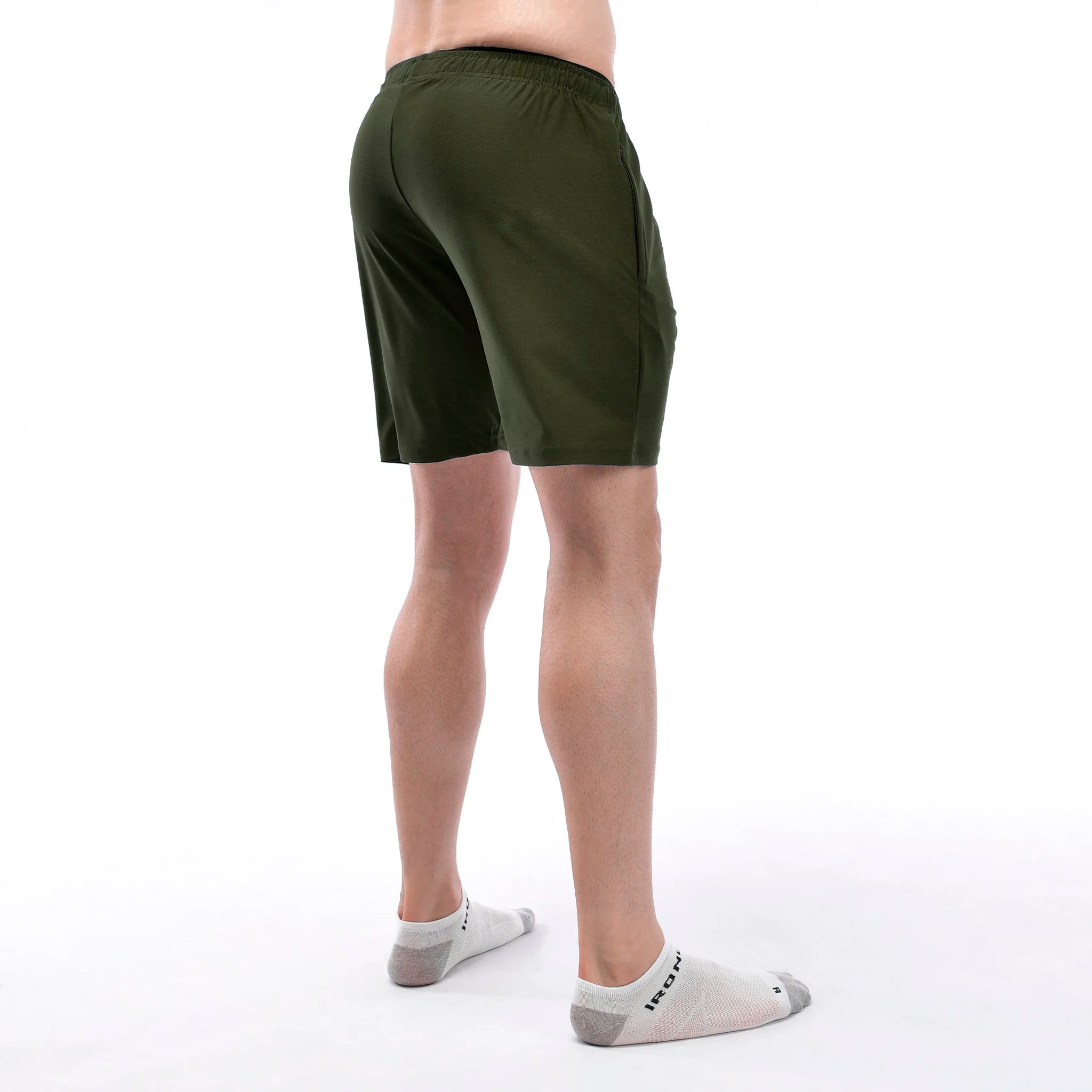 Shorts aus Laser-Mesh