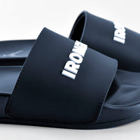 Unisex Signature Slides Marineblau/Weiß
