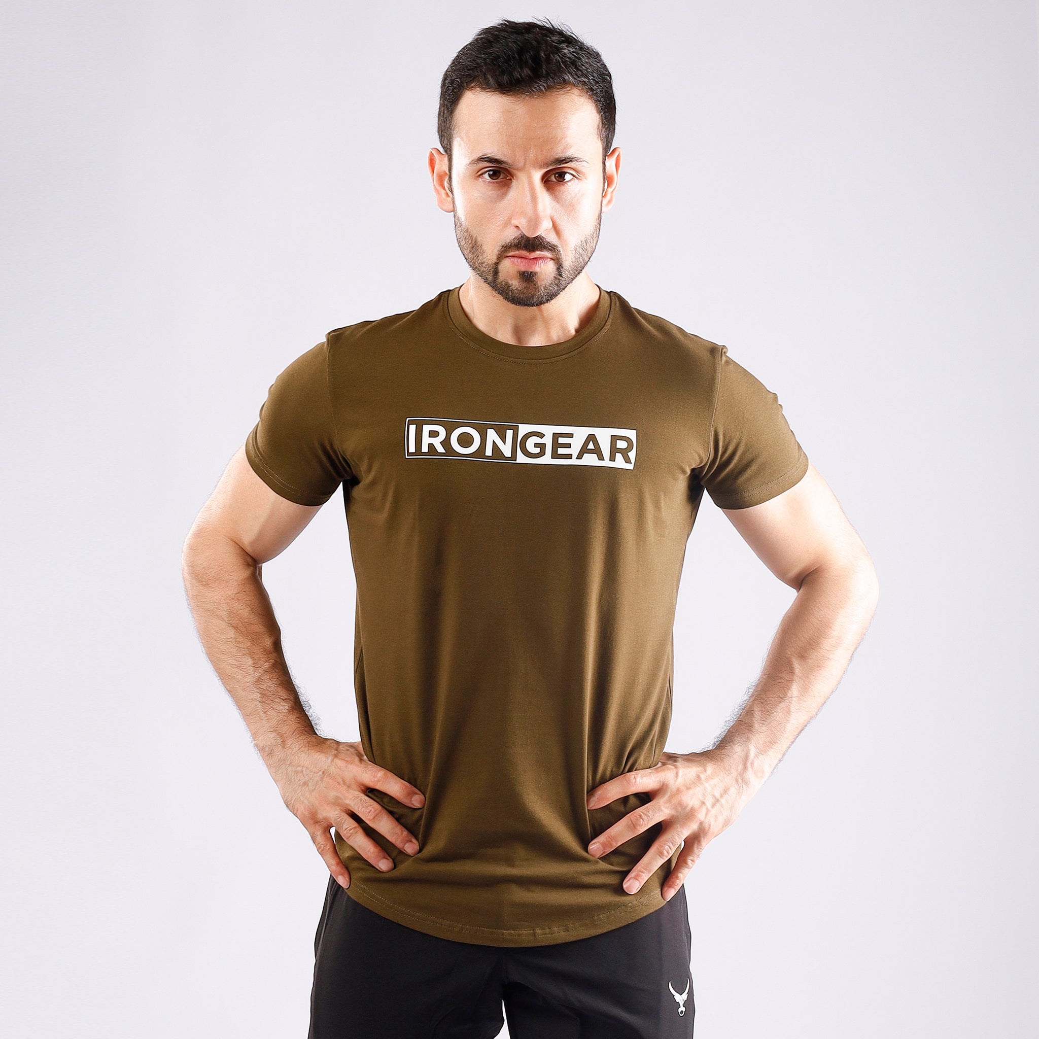 IRONGEAR T-Shirt mit U-Ausschnitt