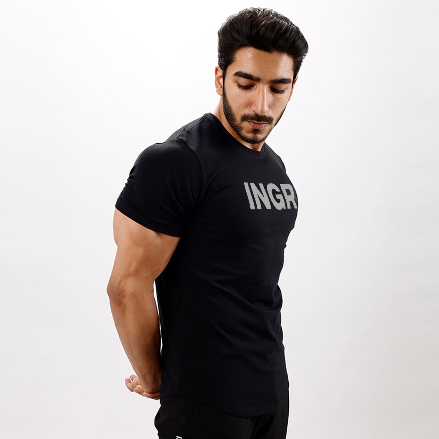 INGR T-Shirt mit U-Ausschnitt