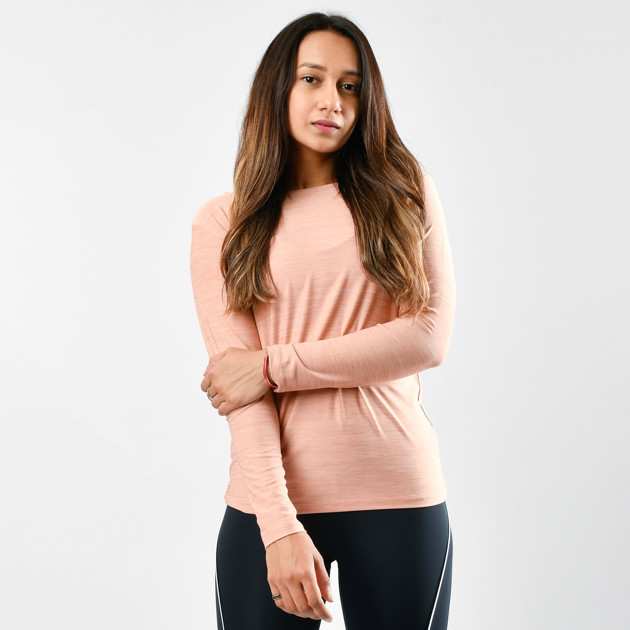 Action-Top mit U-Boot-Ausschnitt